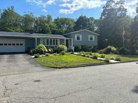 200 Brookwood Road, Warwick, RI 02889
