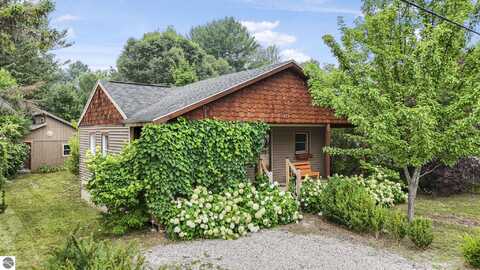 419 Mack Avenue, Kingsley, MI 49649