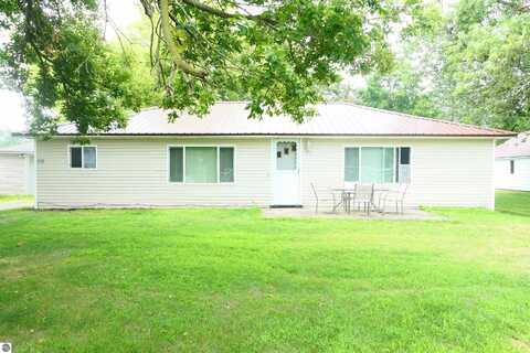 8429 N Wheeler Road, Wheeler, MI 48662