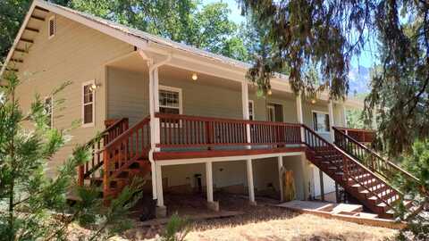 1309 Wy Court, Camp Nelson, CA 93265