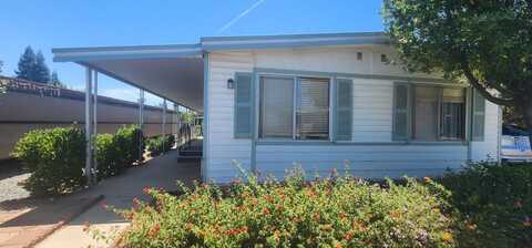1300 W Olson Avenue, Reedley, CA 93654