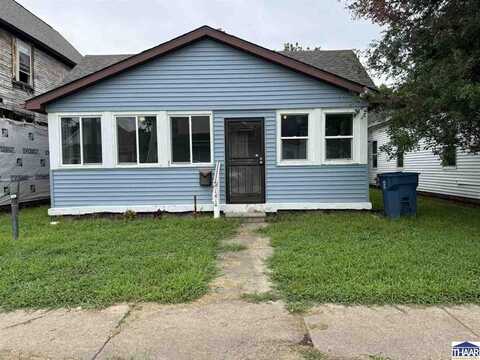 1414 Maple, Terre Haute, IN 47804