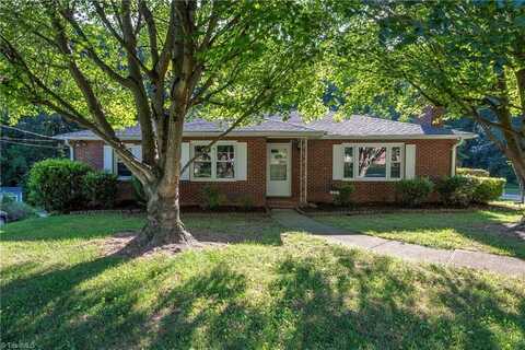 913 Long Drive, Winston Salem, NC 27106