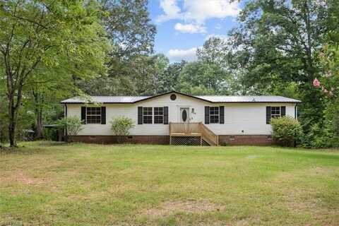 4242 Woodfern Road, Asheboro, NC 27205