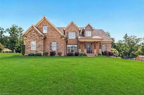 172 Centenary Ridge Drive, Clemmons, NC 27012