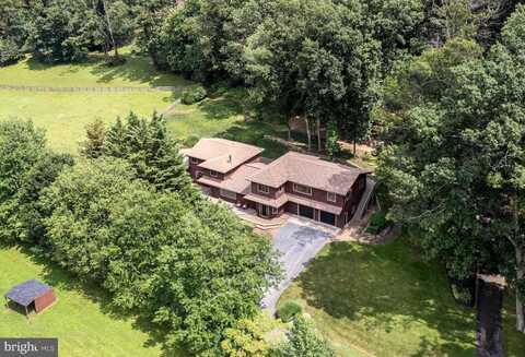 1844A SNYDERSBURG ROAD, WESTMINSTER, MD 21157
