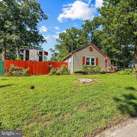 33 TEABERRY STREET, BROWNS MILLS, NJ 08015