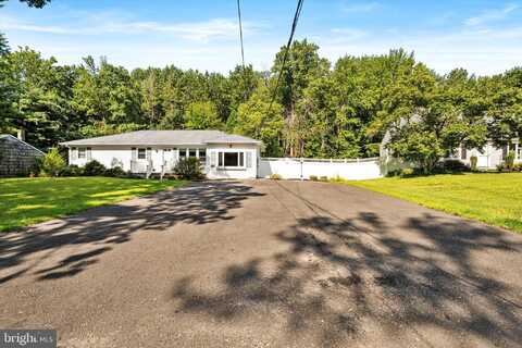 19 HIGHBRIDGE ROAD, NEW EGYPT, NJ 08533