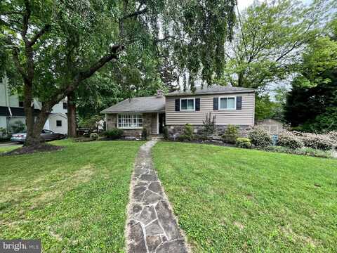 328 W CONESTOGA ROAD, DEVON, PA 19333
