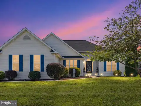 10 VESTAL GAP WAY, MARTINSBURG, WV 25404