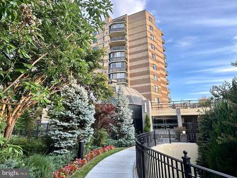 8380 GREENSBORO DRIVE, MCLEAN, VA 22102