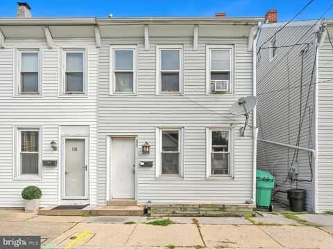 537 E WEIDMAN STREET, LEBANON, PA 17046