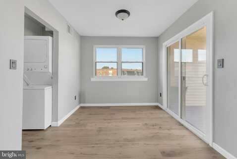 6-6 FLORENCE TOLLGATE, FLORENCE, NJ 08518
