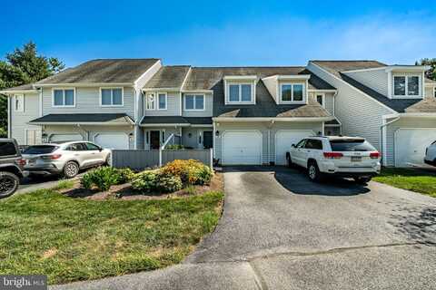 39 E JONATHAN COURT, KENNETT SQUARE, PA 19348
