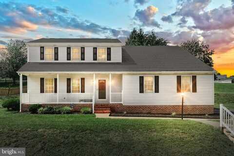 2793 HEATHER DRIVE, YORK, PA 17402