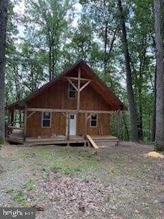 1373 JACKS MOUNTAIN ROAD, MC VEYTOWN, PA 17051