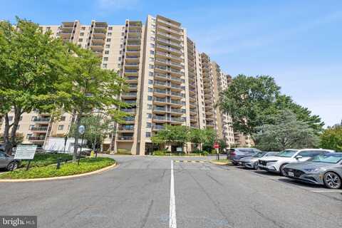 203 YOAKUM PARKWAY, ALEXANDRIA, VA 22304