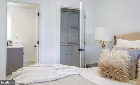 424 TAYLOR STREET NW, WASHINGTON, DC 20011