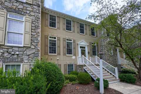 4 LOWER GREEN, LANCASTER, PA 17602