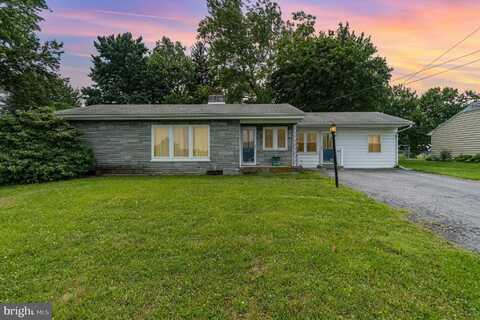 1210 FORGE ROAD, CARLISLE, PA 17013