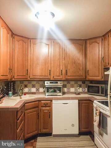1136 SOUTH STREET, PHILADELPHIA, PA 19147