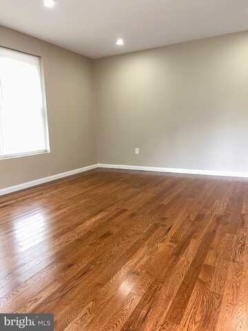 61 DEWALD ROAD, READING, PA 19606