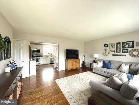 915 MAGO VISTA ROAD, ARNOLD, MD 21012