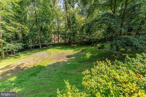 406 BRIGHTON CIRCLE, DEVON, PA 19333