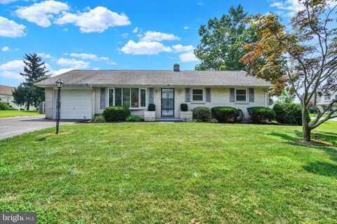 20 SKYLINE ROAD, YORK, PA 17404
