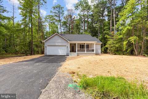 569 N GLEBE ROAD, MONTROSS, VA 22520