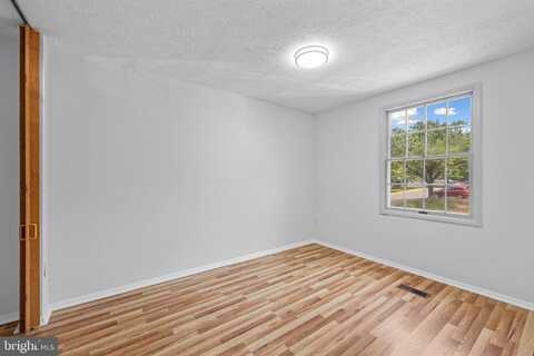 1632 BARNSTEAD DRIVE, RESTON, VA 20194