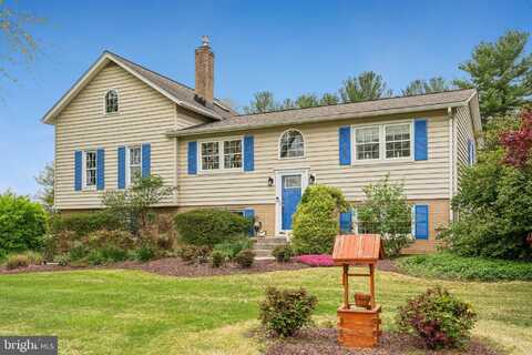 8400 LASSIE COURT W, WALKERSVILLE, MD 21793