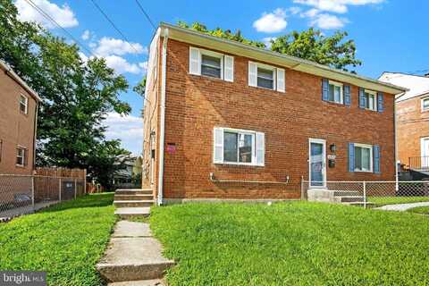 6412 SEAT PLEASANT DRIVE, CAPITOL HEIGHTS, MD 20743