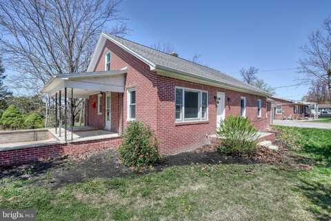 35 HERRS RIDGE ROAD, GETTYSBURG, PA 17325