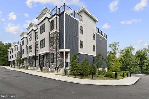 2013 HYVIEW TERRACE, FORT WASHINGTON, PA 19034