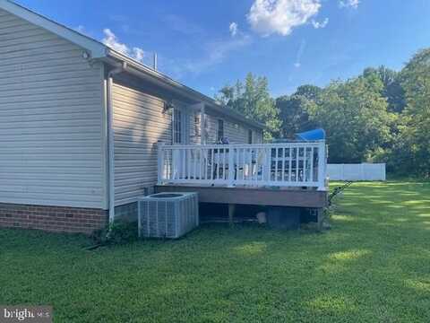 777 LOWE DRIVE, HAGUE, VA 22469