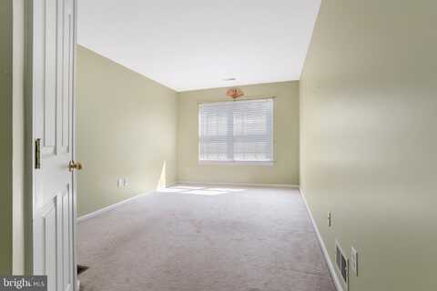 1401 YARROW CIRCLE, DAYTON, NJ 08810