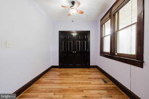 34 BURKE AVENUE E, BALTIMORE, MD 21286