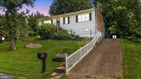 505 MILLER AVENUE, MECHANICSBURG, PA 17055