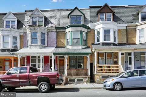 919 W COLLEGE AVENUE, YORK, PA 17401