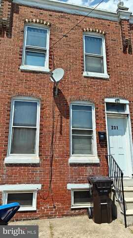 231 W SPRUCE STREET, NORRISTOWN, PA 19401