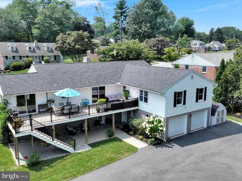 402 SPRING DRIVE, MILLERSVILLE, PA 17551