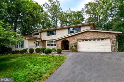 3203 RIVERVIEW DRIVE, TRIANGLE, VA 22172
