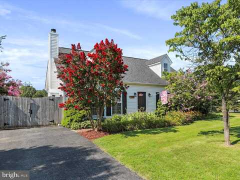 100 LLOYDS ROAD, WINCHESTER, VA 22602