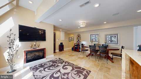 10409 DOMINION VALLEY DRIVE, FAIRFAX STATION, VA 22039