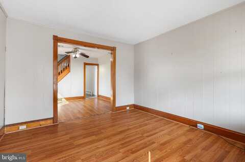 900 RIDGE STREET, EASTON, PA 18042