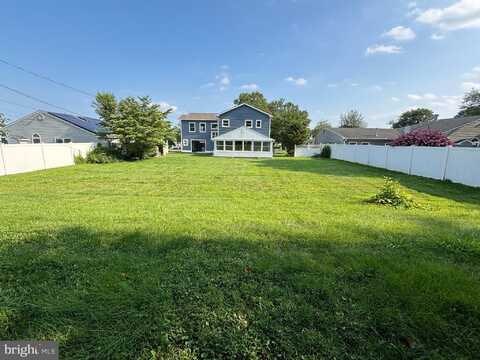 463 AUSTIN DRIVE, FAIRLESS HILLS, PA 19030
