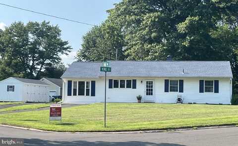 91 OAK DRIVE, NEW BRITAIN, PA 18901