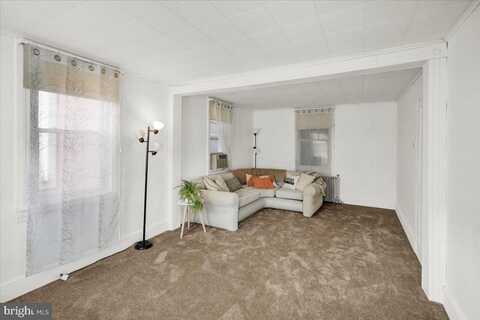 5651 MOUNT PLEASANT ROAD, BERNVILLE, PA 19506