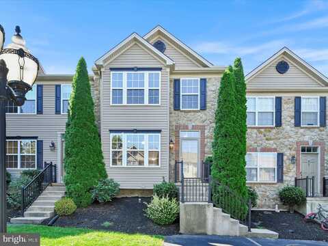 64 E BEAVER STREET, YORK, PA 17406